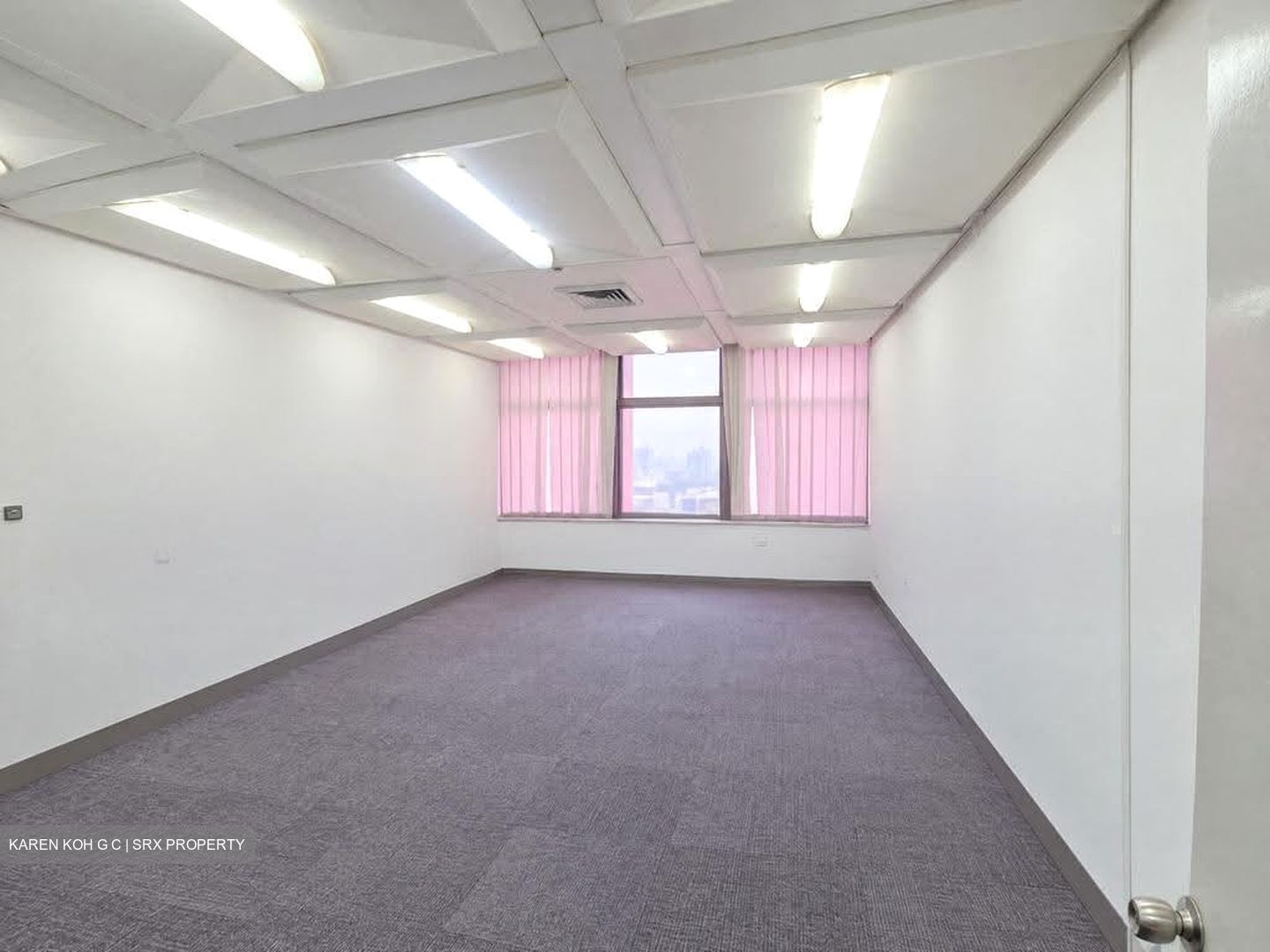Peninsula Plaza (D6), Office #638992201